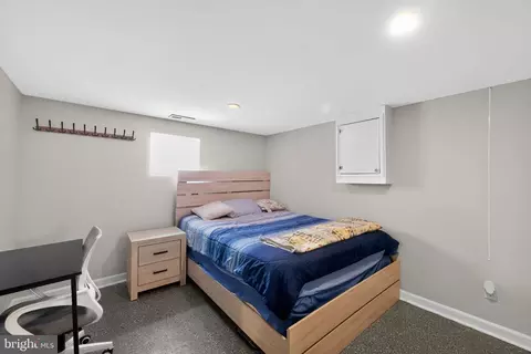 Bedroom - 4413 Saint Thomas Ave, Baltimore, MD 21206 photo 5 of 5