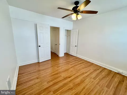 Bedroom - 2811 E Biddle St, Baltimore, MD 21213 photo 2 of 2
