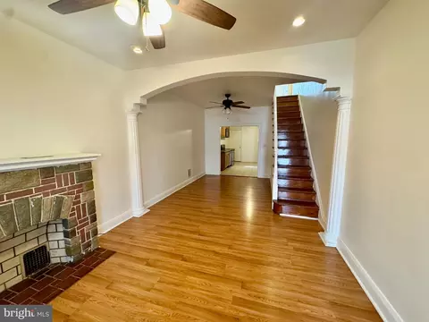 Living - 2811 E Biddle St, Baltimore, MD 21213 photo 6 of 6