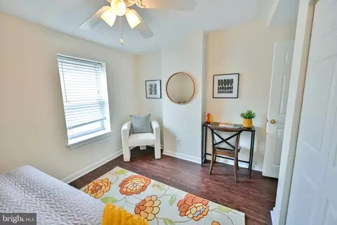 Bedroom - 1601 Marshall St, Baltimore, MD 21230 photo 9 of 10