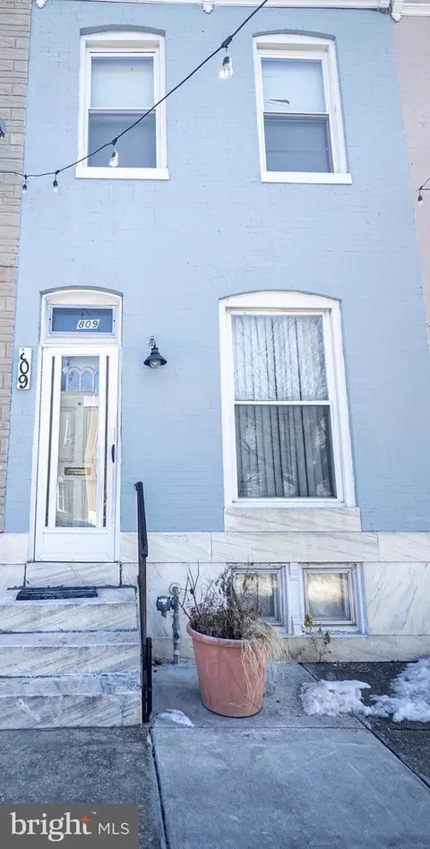 809 N Montford Ave, Baltimore, MD 21205