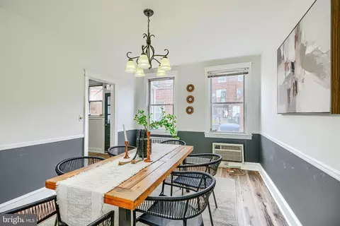 Dining - 4312 Parkside Dr, Baltimore, MD 21206 photo 3 of 4