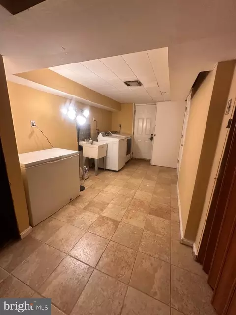 Other - 748 Bethnal Rd, Baltimore, MD 21229 photo 5 of 7