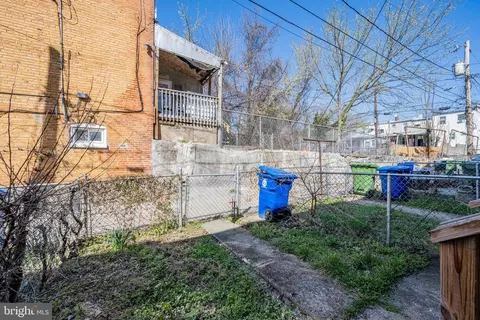 Exterior - 2730 Baker St, Baltimore, MD 21216 photo 5 of 8