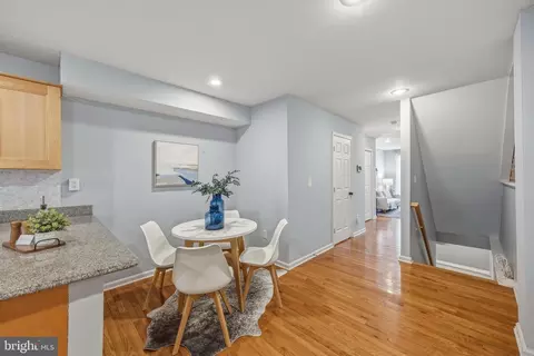 Entry Way - 1419 Andre St, Baltimore, MD 21230 photo 3 of 4