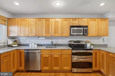 Kitchen - 1419 Andre St, Baltimore, MD 21230 photo 2 of 2