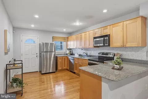 Kitchen - 1419 Andre St, Baltimore, MD 21230 photo 1 of 2