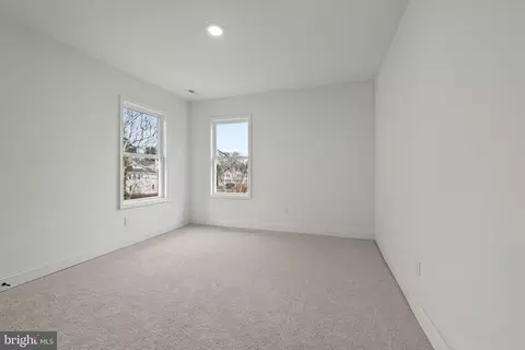 Bedroom - 3514 Fairview Ave, Baltimore, MD 21216 photo 9 of 11