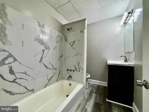 Bath - 3003 Chelsea Ter, Baltimore, MD 21216 photo 5 of 5