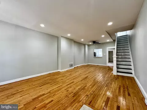 Living - 3003 Chelsea Ter, Baltimore, MD 21216 photo 3 of 10