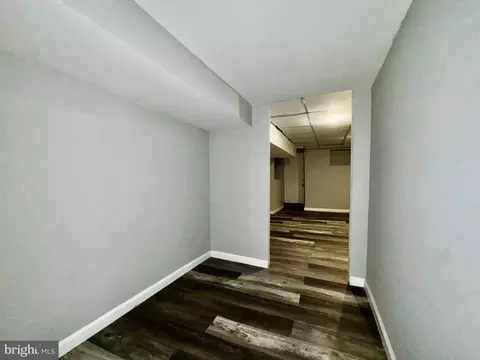 Entry Way - 3003 Chelsea Ter, Baltimore, MD 21216 photo 2 of 3
