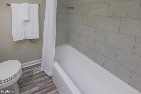 Bath - 1322 Limit Ave, Baltimore, MD 21239 photo 1 of 3
