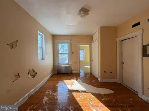 Bedroom - 403 E 31st St, Baltimore, MD 21218 photo 3 of 3
