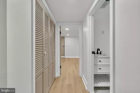 Entry Way - 2632 Garrett Ave, Baltimore, MD 21218 photo 10 of 10