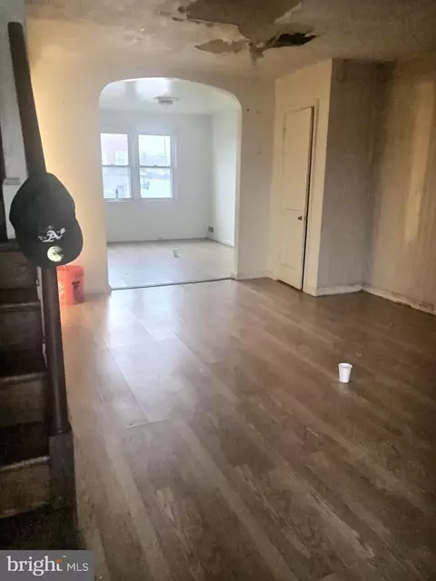 Entry Way - 400 Imla St, Baltimore, MD 21224 photo 1 of 7