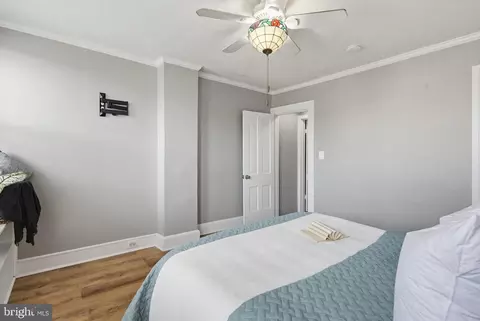 Bedroom - 608 E Fort Ave, Baltimore, MD 21230 photo 7 of 8