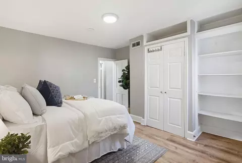 Bedroom - 608 E Fort Ave, Baltimore, MD 21230 photo 2 of 8