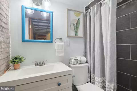 Bath - 608 E Fort Ave, Baltimore, MD 21230 photo 2 of 2