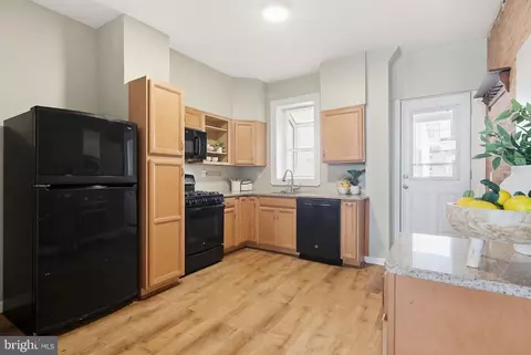 Kitchen - 608 E Fort Ave, Baltimore, MD 21230 photo 1 of 1