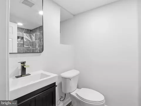 5607 Ready Ave, Baltimore, MD 21212 photo 33