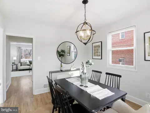 Dining - 3917 Stokes Dr, Baltimore, MD 21229 photo 2 of 3