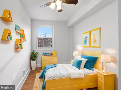Bedroom - 3917 Stokes Dr, Baltimore, MD 21229 photo 1 of 8