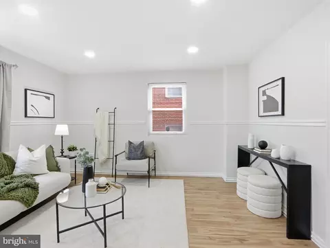 Living - 3917 Stokes Dr, Baltimore, MD 21229 photo 3 of 4