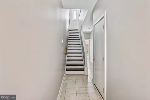 Entry Way - 19 S Regester St, Baltimore, MD 21231 photo 1 of 2