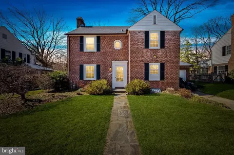 5512 Woodlawn Rd, Baltimore, MD 21210