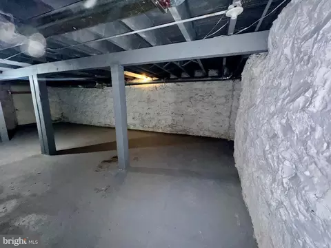 608 Springfield Ave, Baltimore, MD 21212 photo 33