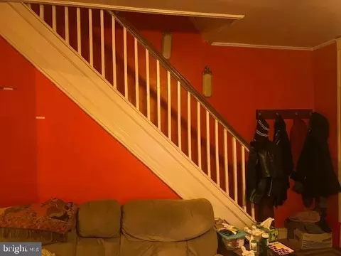 Entry Way - 704 E 36th St, Baltimore, MD 21218 photo 4 of 6