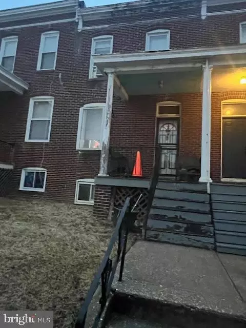 Exterior - 704 E 36th St, Baltimore, MD 21218 photo 2 of 5