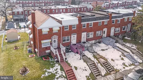 View/Area - 4629 Chatford Ave, Baltimore, MD 21206 photo 3 of 8