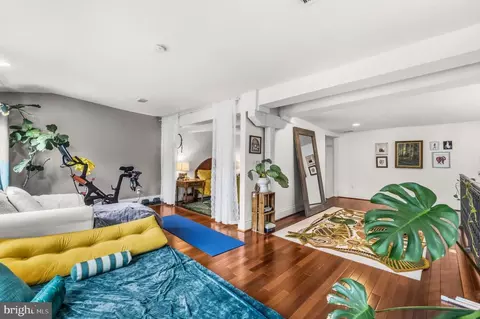 Other - 225 W 227 W Read St, Baltimore, MD 21201 photo 6 of 10