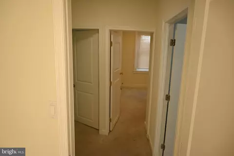 Entry Way - 3613 Greenmount Ave, Baltimore, MD 21218 photo 3 of 9