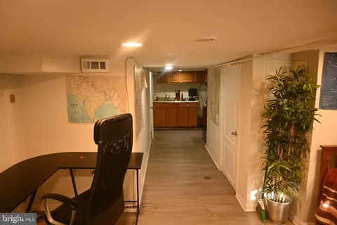 Entry Way - 3613 Greenmount Ave, Baltimore, MD 21218 photo 8 of 9
