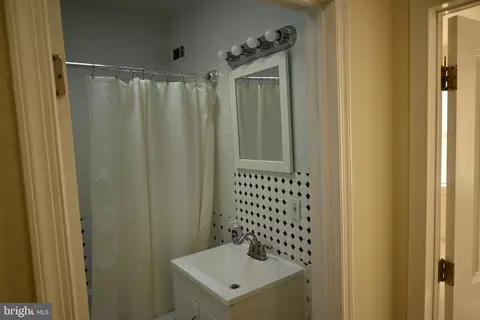 Bath - 3613 Greenmount Ave, Baltimore, MD 21218 photo 1 of 2