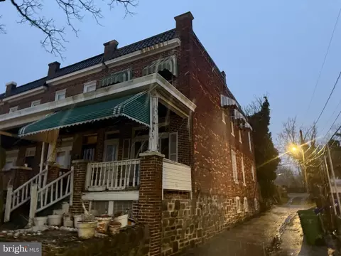 2 Benkert Ave, Baltimore, MD 21229