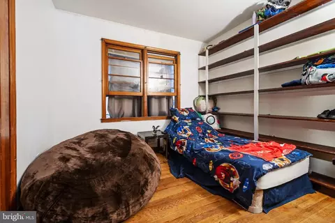 Bedroom - 3636 Coolidge Ave, Baltimore, MD 21229 photo 4 of 5