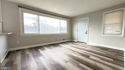 Living - 4807 Lanier Ave, Baltimore, MD 21215 photo 1 of 4