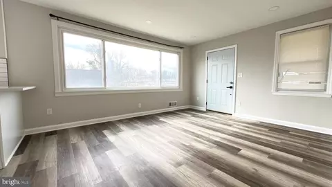 Living - 4807 Lanier Ave, Baltimore, MD 21215 photo 2 of 4