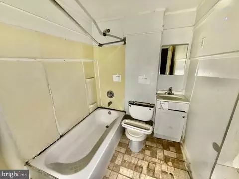 3035 E Monument St, Baltimore, MD 21205 photo 6