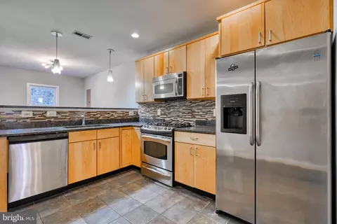 Kitchen - 214 Regester St S, Baltimore, MD 21231 photo 2 of 4