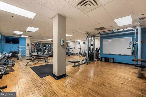 Other - 2702 Lighthouse Pt E #720, Baltimore, MD 21224 photo 5 of 6