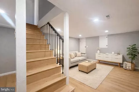 720 N Augusta Ave, Baltimore, MD 21229 photo 15