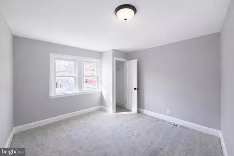 720 N Augusta Ave, Baltimore, MD 21229 photo 13