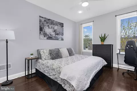 Bedroom - 532 N Luzerne Ave, Baltimore, MD 21205 photo 2 of 4