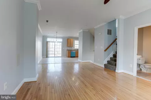 Living - 302 Scott St, Baltimore, MD 21230 photo 6 of 7