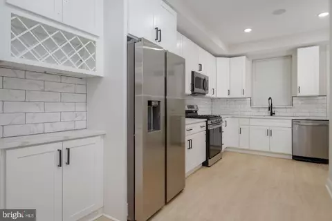 Entry Way - 1622 Normal Ave, Baltimore, MD 21213 photo 8 of 8