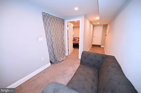 Entry Way - 3700 Flowerton Rd, Baltimore, MD 21229 photo 8 of 9